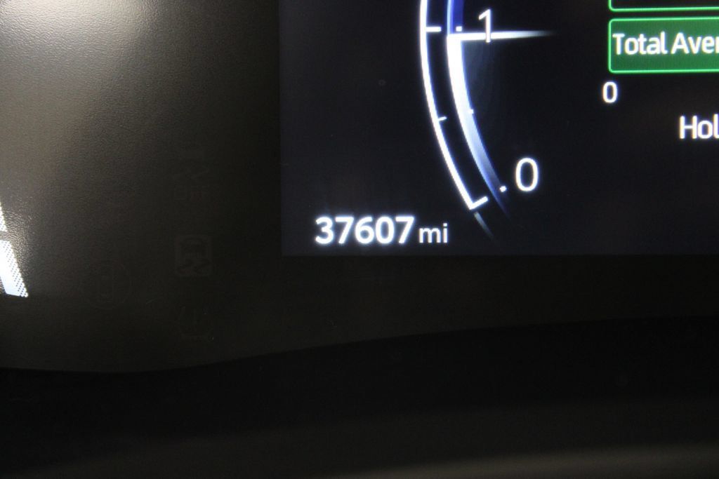 Used 2025 Toyota Grand Highlander AWD image 11