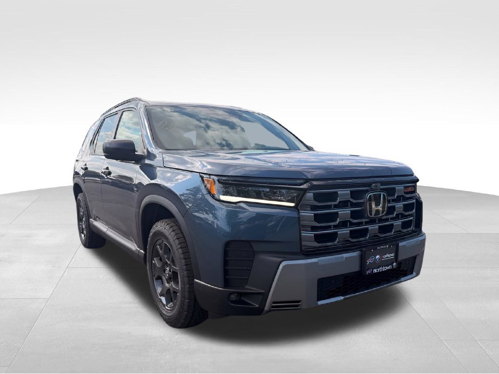 New 2026 Honda Pilot TrailSport image 2