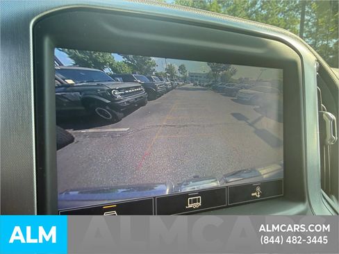Used 2021 GMC Sierra 1500 SLT w/ SLT Premium Plus Package AWD/4WD image 22