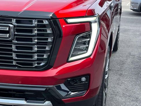 New 2026 GMC Yukon Denali Ultimate AWD/4WD image 9