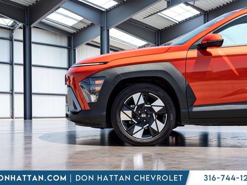 Used 2025 Hyundai Kona SEL FWD image 28