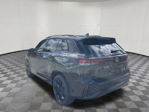 New 2026 Volkswagen Tiguan SE R-Line AWD/4WD image 5