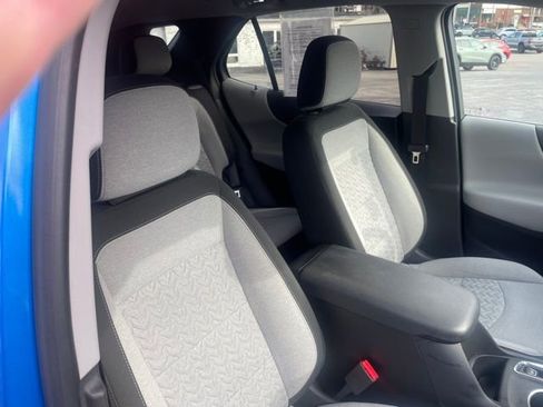 Used 2024 Chevrolet Equinox LT image 34