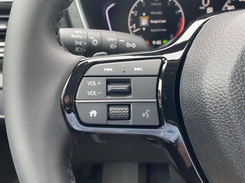 New 2025 Honda Pilot EX-L image 19