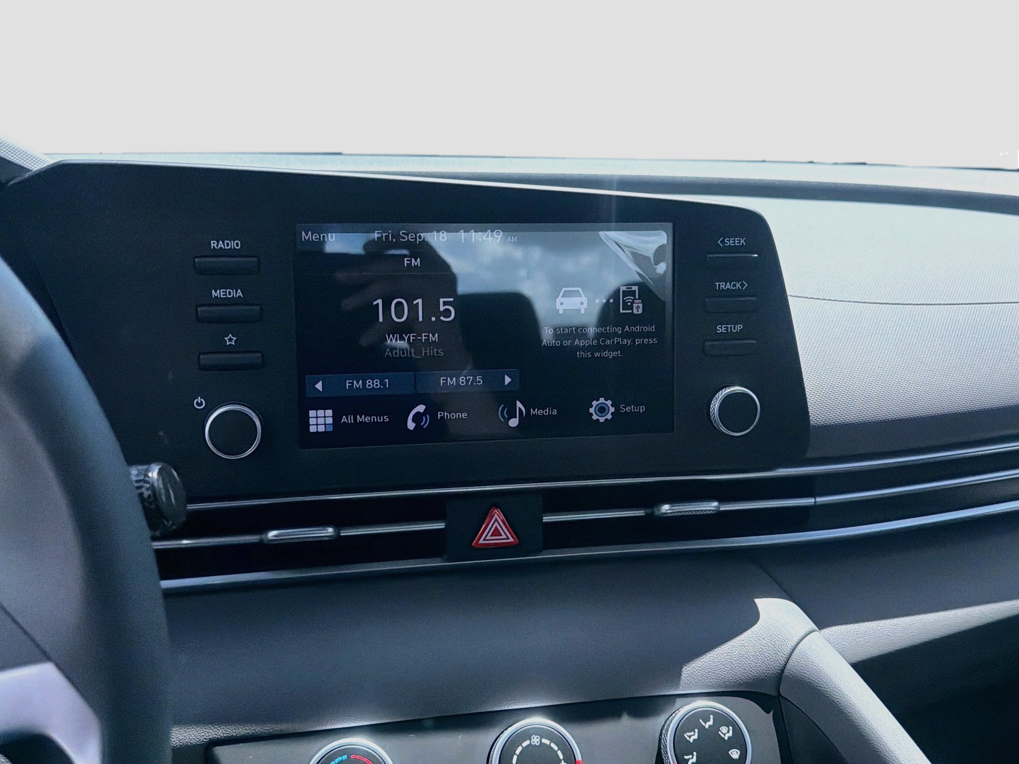 New 2026 Hyundai Elantra SE FWD image 10
