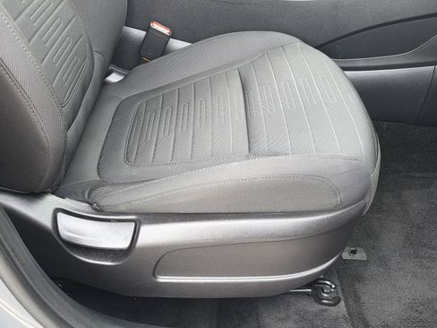Used 2022 Hyundai Santa Cruz SEL FWD image 18