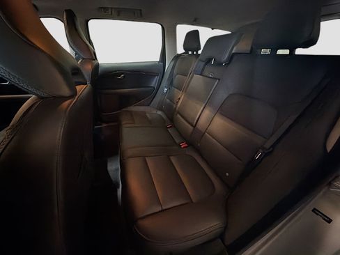 Used 2016 Volvo XC70 T5 Premier w/ Convenience Package image 27