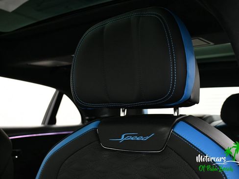 Used 2025 Bentley Flying Spur Plug-In Hybrid image 26