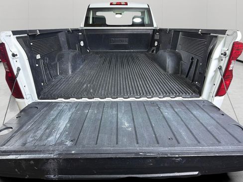 Used 2025 Chevrolet Silverado 1500 W/T RWD image 27