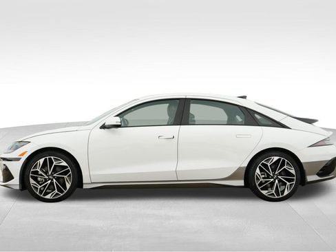 Certified 2024 Hyundai Ioniq 6 SEL image 4