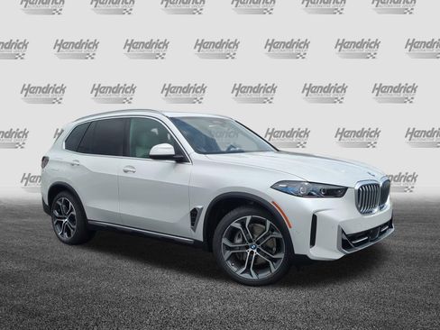 Used 2026 BMW X5 xDrive40i AWD/4WD image 2