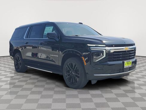 New 2026 Chevrolet Suburban LS w/ LPO, Dark Essentials Package image 2