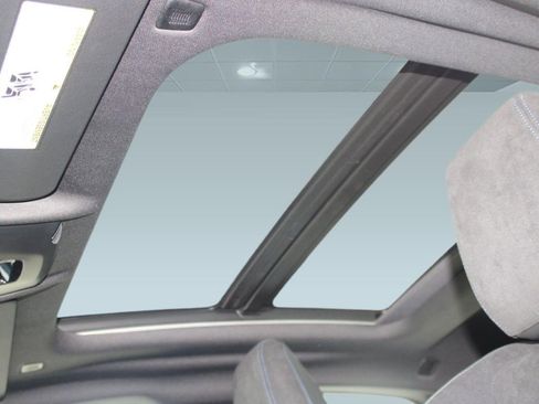 Used 2026 BMW 228i w/ Technology Package image 16