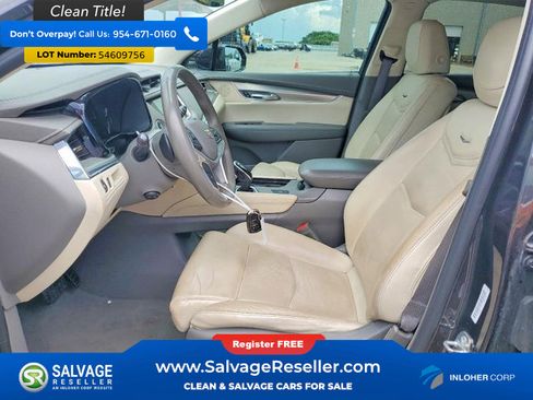 Used 2017 Cadillac XT5 Luxury FWD image 9
