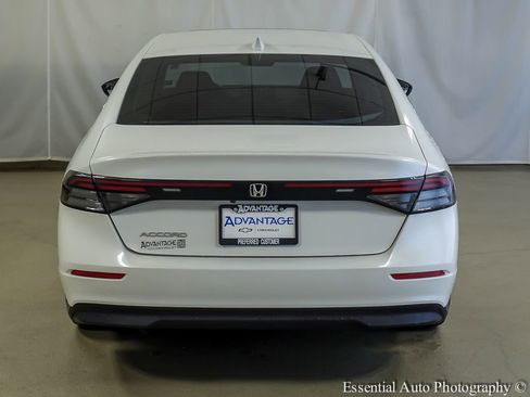 Used 2024 Honda Accord EX image 6