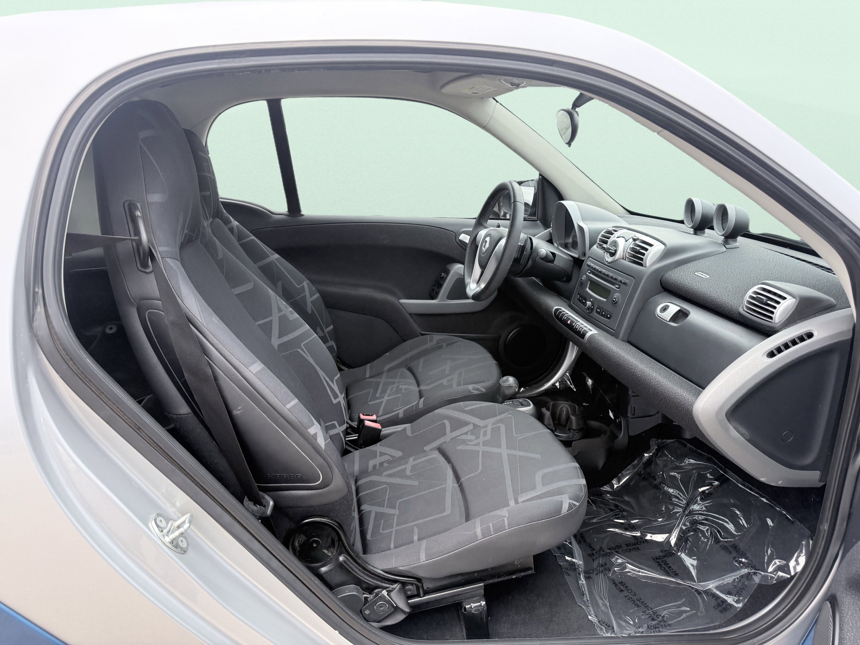 Used 2008 smart fortwo passion RWD image 25