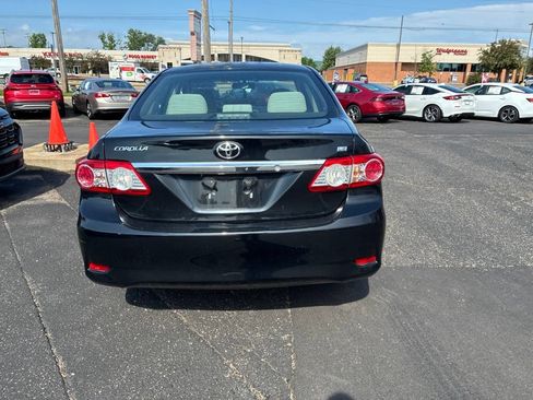 Used 2012 Toyota Corolla LE FWD image 5