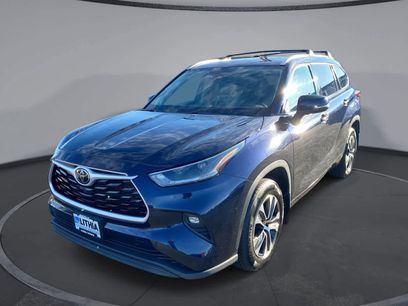 Certified 2021 Toyota Highlander XLE
