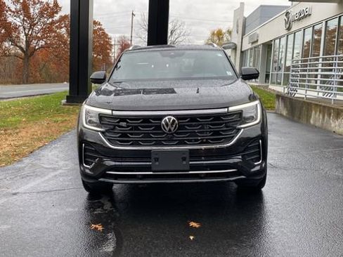 New 2026 Volkswagen Atlas Cross Sport SEL Premium R-Line image 2