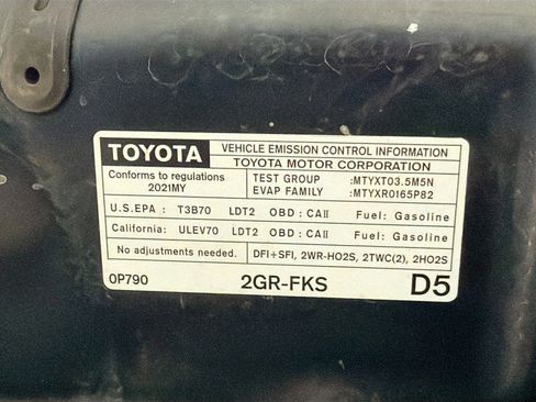 Used 2021 Toyota Tacoma SR image 17