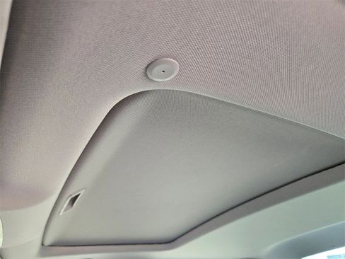 Used 2019 Honda Accord EX image 33