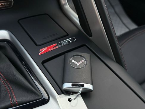 Used 2017 Chevrolet Corvette Stingray Coupe image 55