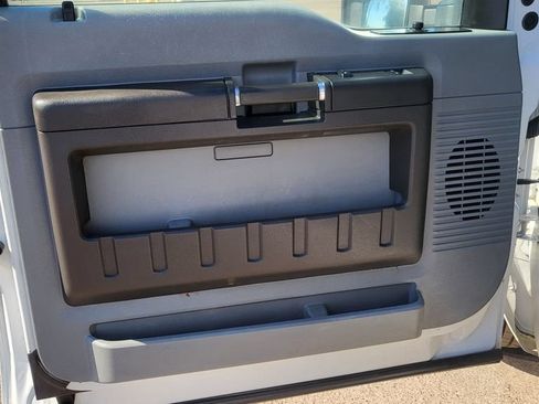 Used 2014 Ford F250 XL w/ Power Equipment Group RWD image 22