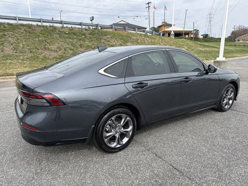 Certified 2023 Honda Accord EX-L image 10