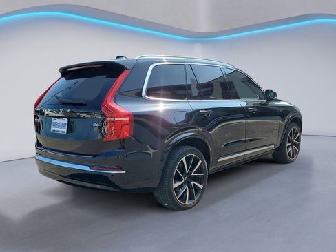 Used 2023 Volvo XC90 B6 Plus w/ Protection Package Premier image 4