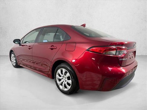 Used 2025 Toyota Corolla LE w/ Convenience Package FWD image 5
