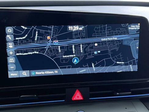 New 2025 Hyundai Elantra Limited image 19