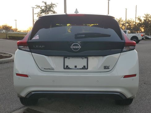 Certified 2024 Nissan Leaf SV Plus image 3