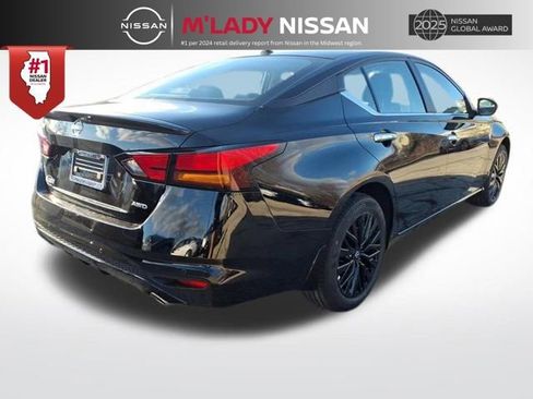 New 2025 Nissan Altima 2.5 SV w/ SV Special Edition Package image 7