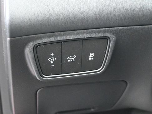 Used 2023 Hyundai Tucson Limited w/ Cargo Package AWD/4WD image 16