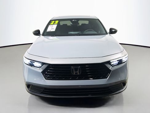 Used 2023 Honda Accord Sport image 11