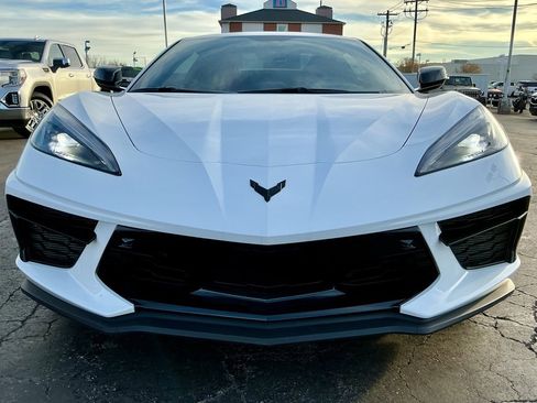 Used 2023 Chevrolet Corvette Stingray w/ Z51 Performance Package image 9