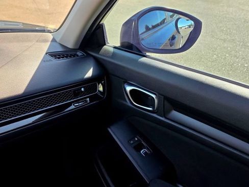 Used 2022 Honda Civic LX image 27