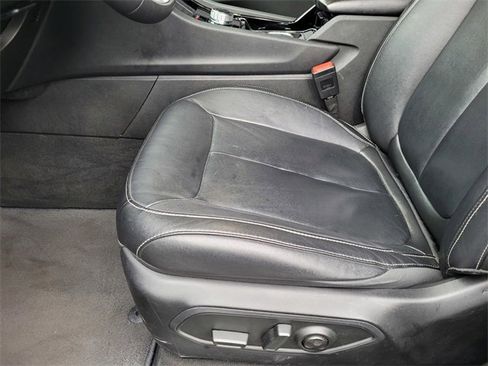 Certified 2023 Jeep Grand Cherokee Limited image 17