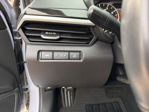 Used 2023 Nissan Altima 2.5 SR w/ SR Premium Package image 28