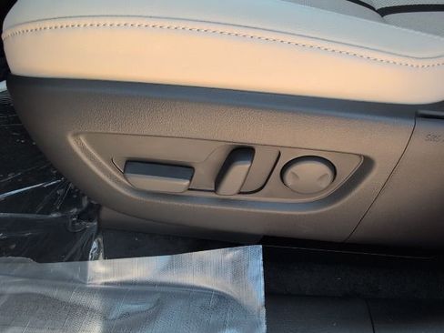 New 2026 MAZDA CX-90 Plug-In Hybrid w/ Preferred AWD/4WD image 15