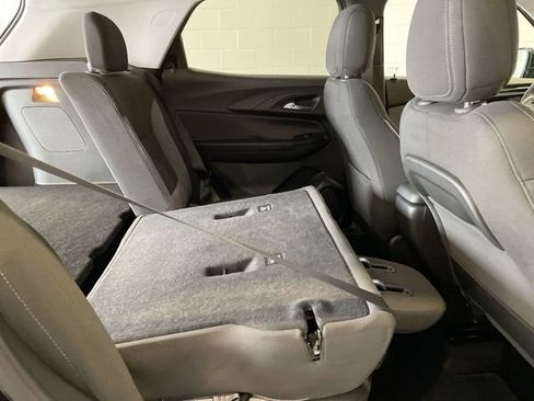 Used 2025 Chevrolet TrailBlazer LT w/ Convenience Package image 16