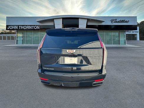 Used 2024 Cadillac Escalade Sport w/ Touring Package image 6