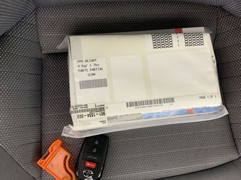 Used 2024 Toyota Corolla SE w/ SE Premium Package image 41