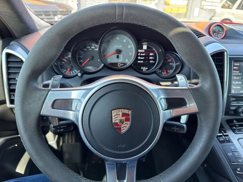 Used 2013 Porsche Cayenne GTS AWD/4WD image 23