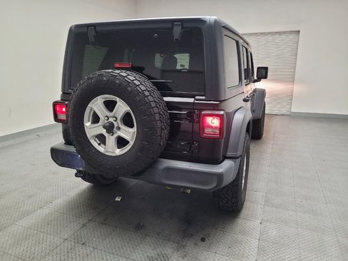 Used 2019 Jeep Wrangler Unlimited Sport S AWD/4WD image 7
