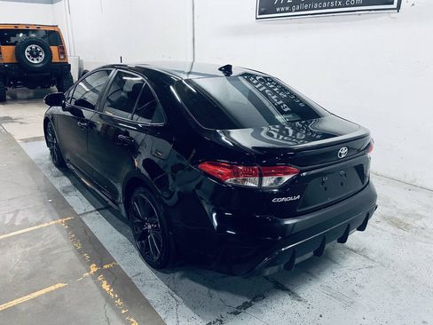 Used 2023 Toyota Corolla SE FWD image 5