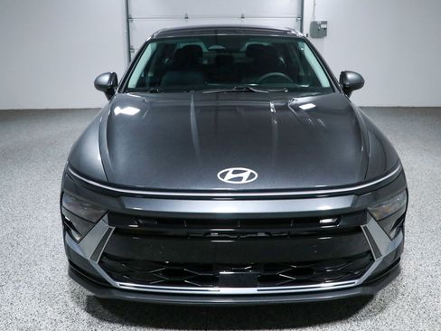 Used 2024 Hyundai Sonata SEL FWD image 4