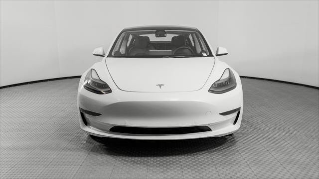 Used 2022 Tesla Model 3 Standard Range RWD image 11