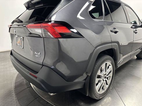 Used 2022 Toyota RAV4 XLE Premium AWD/4WD image 14