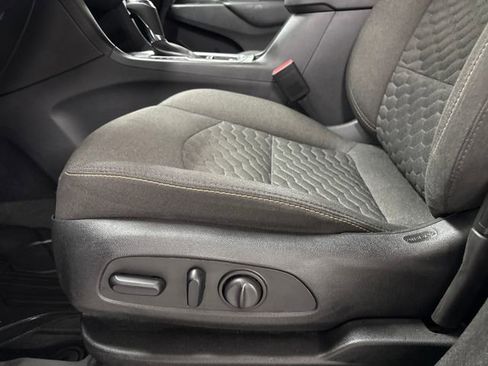 Used 2020 Chevrolet Equinox LT image 13